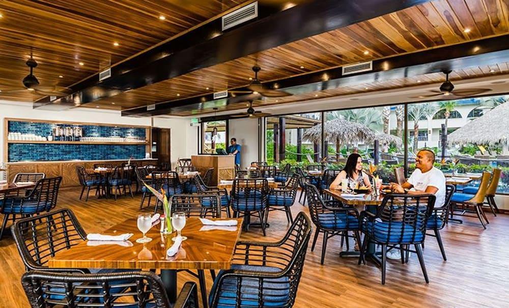 Resort Margaritaville 4*