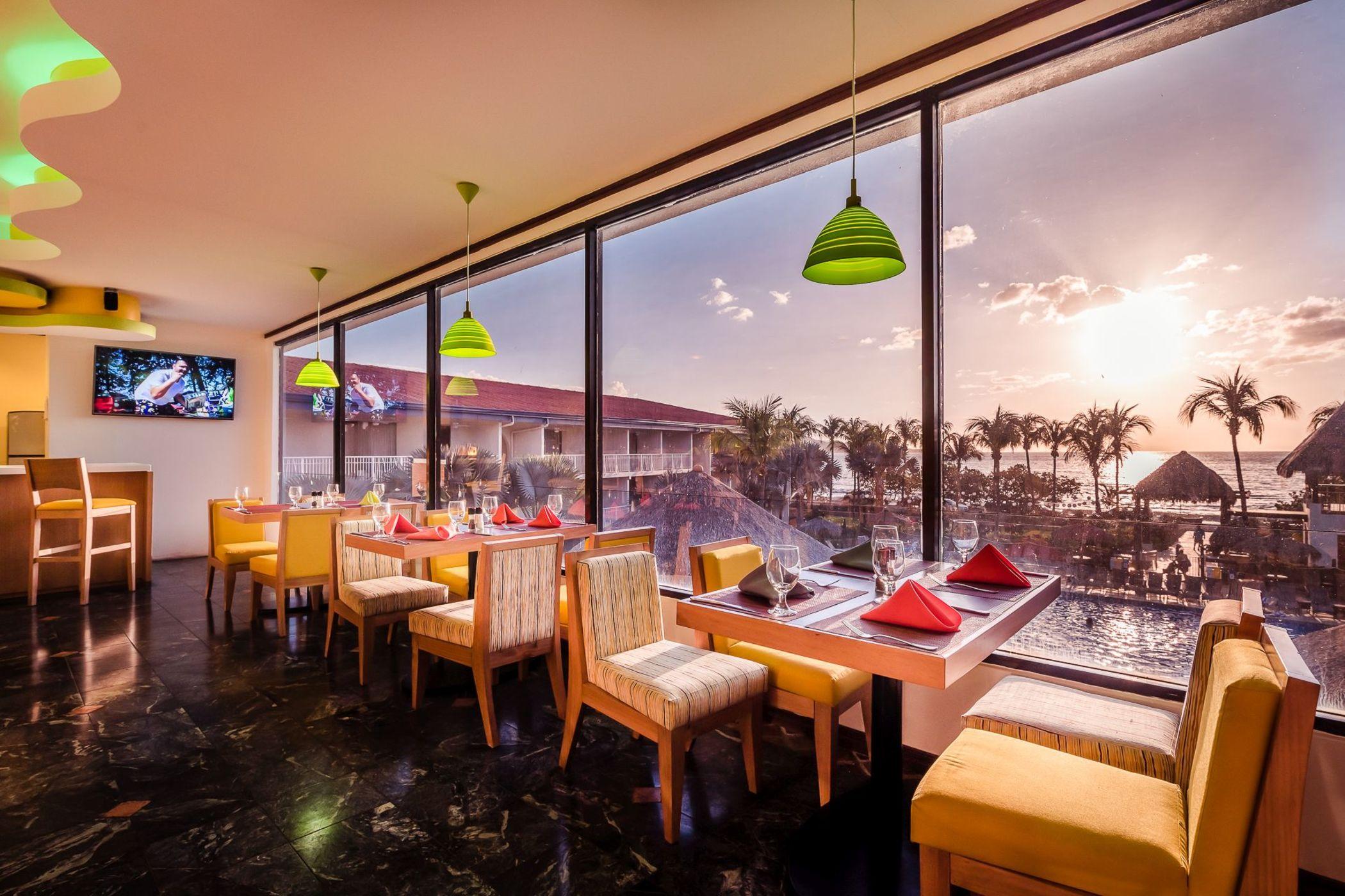 Margaritaville Playa Flamingo