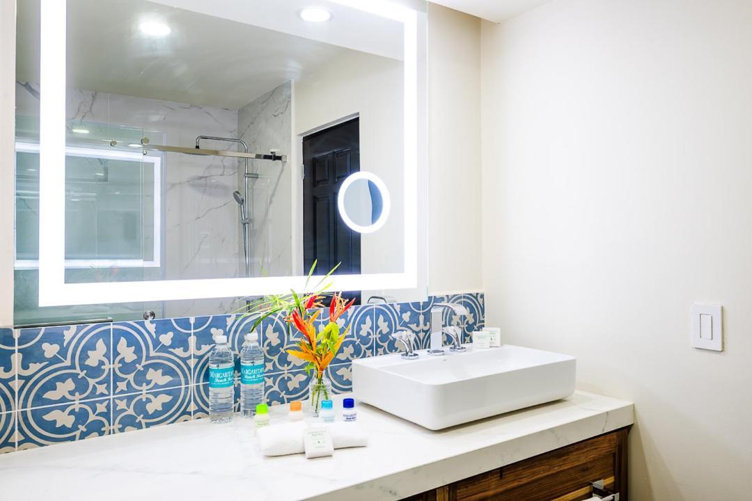 Margaritaville Resort 4*